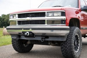 GMC K1500 Tow Hook to Shackle Bracket - Front - Rough Country - Mount Only - Black - '88-'99